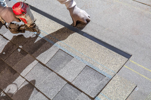 Best Flat Roof Repair Services  in Oakwood, GA